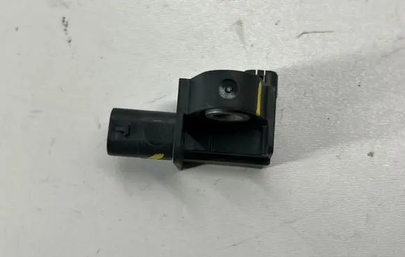 Jeep Compass Airbag deployment crash/impact sensor 68245080AA 090517