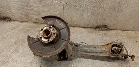Volvo V70 Rear wheel hub spindle/knuckle 