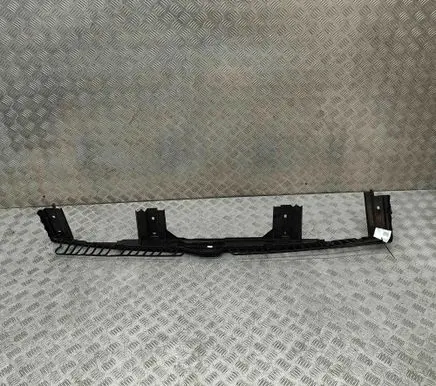 Volkswagen Multivan T6 Rear bumper mounting bracket 7T0807723B