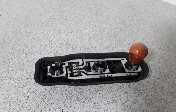 Tail light part