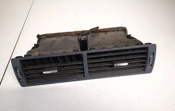 Audi A4 S4 B6 8E 8H Dash center air vent grill 8e0820951h