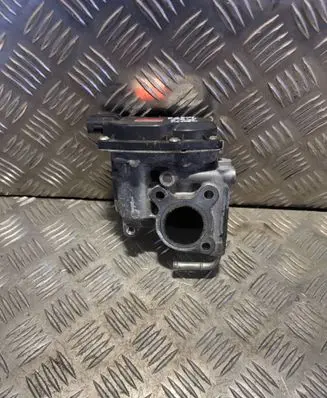Toyota RAV 4 (XA40) EGR valve 2580026010 VN1501000072