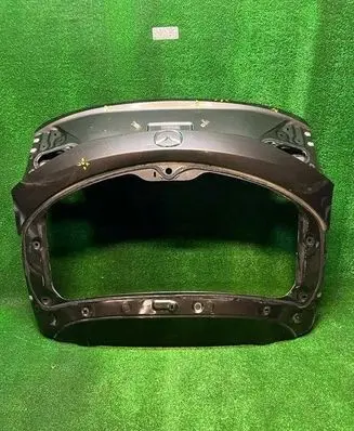 Mazda 3 III Truck tailgate 