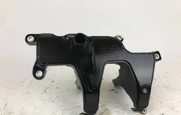 Porsche Macan (95B) other engine part 94610723665 70599762 T943010