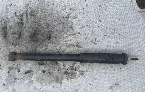 Mercedes-Benz E W211 Front shock absorber/damper