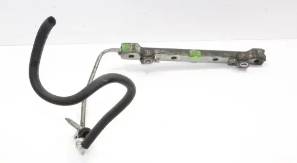 Toyota Avensis T270 Fuel main line pipe