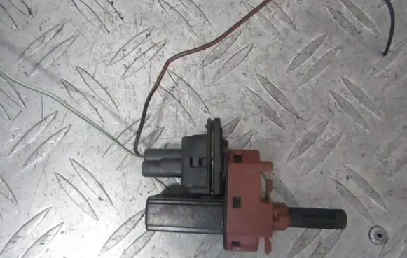 Ford Fiesta Brake pedal sensor switch 2s6t7c534aa 2s6t-7c534-aa