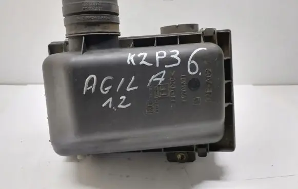 Opel Agila A Air filter box 09204631