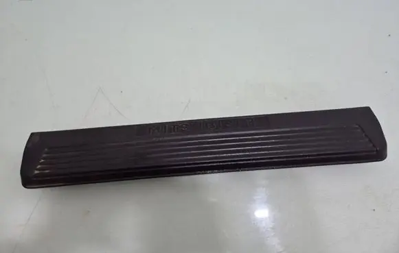 Mitsubishi Pajero Front sill trim cover 1MR402149