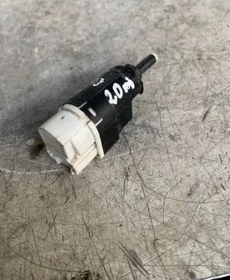Dacia Sandero II Brake pedal sensor switch 253206170r