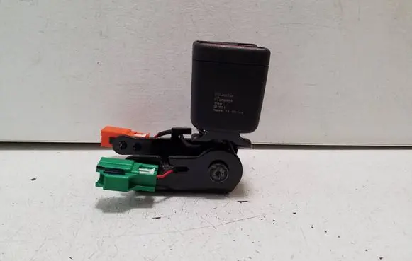 Polestar 2 Rear seatbelt buckle 31675959