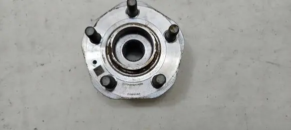 Tesla Model 3 Rear wheel hub 1044132100E