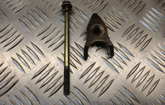 Fuel Injector clamp holder