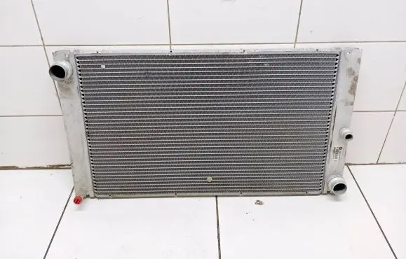 BMW 5 E60 E61 Coolant radiator 7792832 17117792832-02 C3375