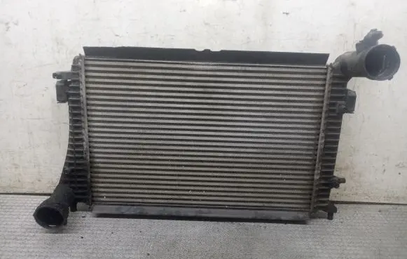 Volkswagen PASSAT B6 Intercooler radiator 3C0145803E