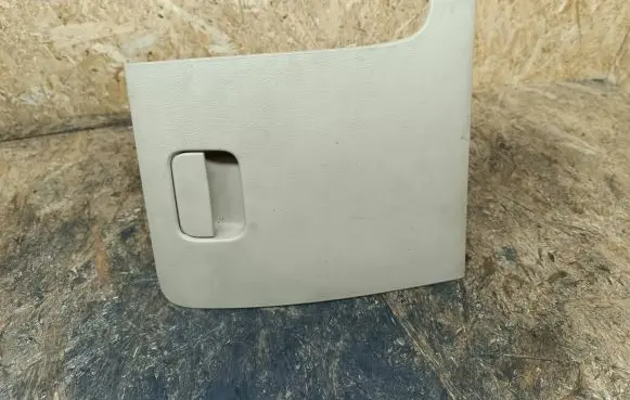 Volkswagen PASSAT B6 Glove box 3C1857921K