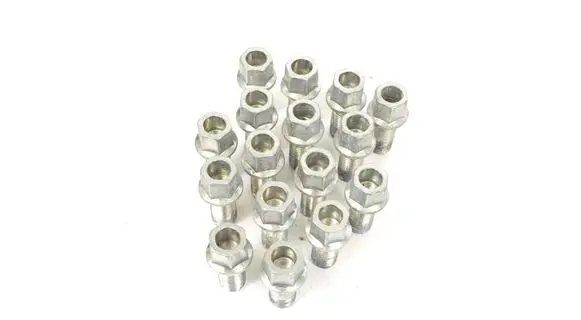 Audi TT TTS RS Mk3 8S Nuts/bolts 