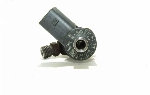 Skoda Octavia Mk3 (5E) Fuel injector 04L130277G