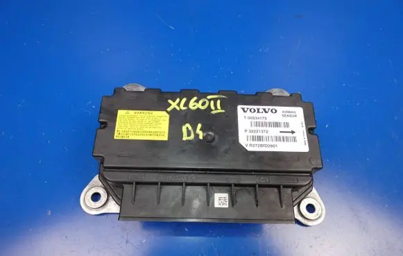 Volvo XC60 Airbag control unit/module 32221372 T00534175 VR272B1D2601