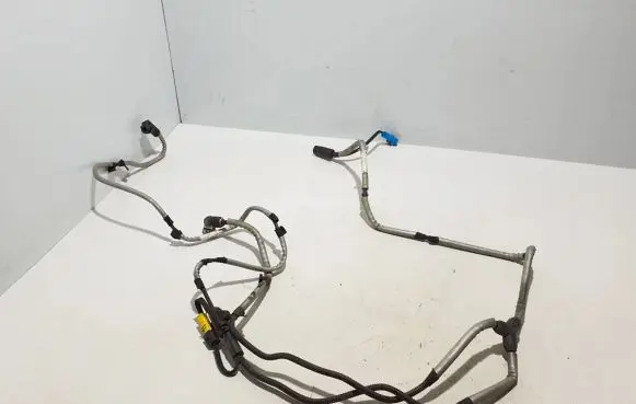 Renault Trafic III (X82) Air intake hose/pipe 2042009181R