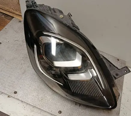 Ford Puma Headlight/headlamp L90202258 L1TB13E014EH