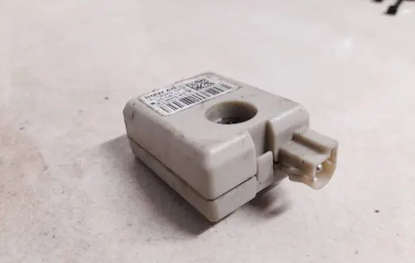 BMW 5 GT F07 Antenna control unit 911826206 9118262
