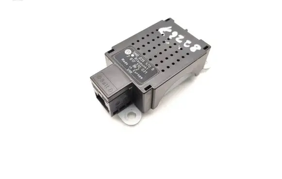 Volkswagen Golf Cross Aerial antenna amplifier 5M0035570B 7617310031