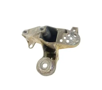 Audi A4 S4 B6 8E 8H Engine mounting bracket 8E0199351G
