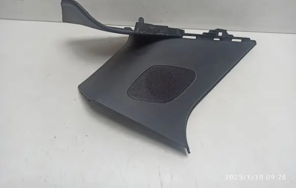 Audi Q3 8U (D)pillar trim (top) 8U0867245