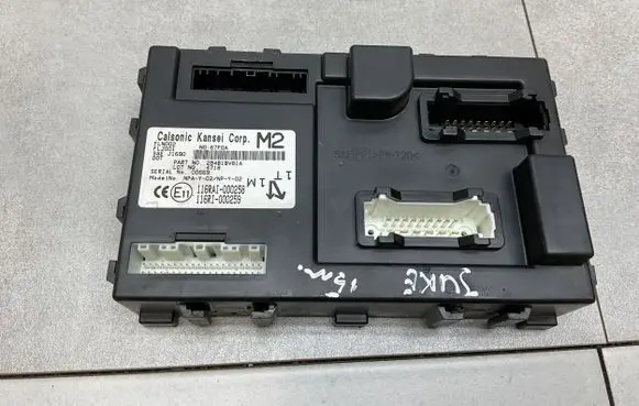 Nissan Juke I F15 Comfort/convenience module 284B1BV81A