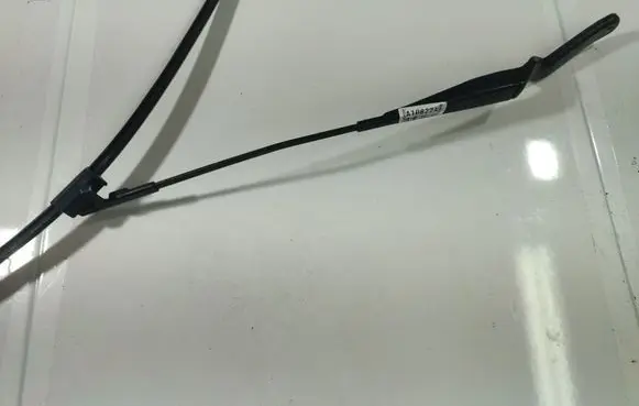 Ford Focus C-MAX Front wiper blade arm 
