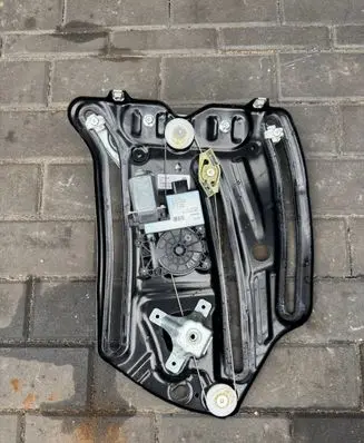 BMW 4 G22 G23 G24 G26 Rear door window regulator with motor 5A071C6