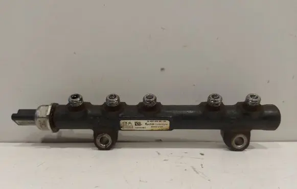 Peugeot Partner Fuel main line pipe 9685207580 9685297580 28497Z01