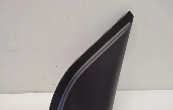 Suzuki Swift III Other front door trim element 8475152R0