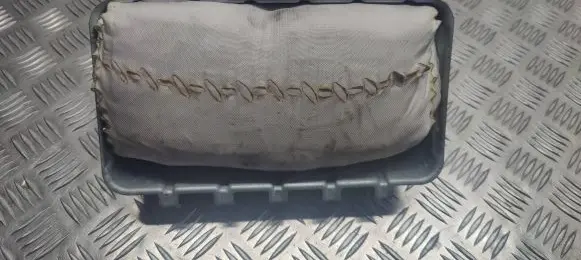 Chrysler Grand Voyager V Passenger airbag