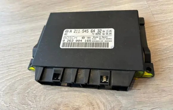 Mercedes-Benz E W211 Parking PDC control unit/module A2115456432 0263004165