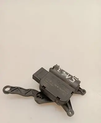 Seat Alhambra (Mk2) Air flap motor/actuator 1K0907511B 0132801341
