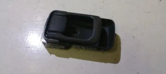 Nissan Almera Front door interior handle