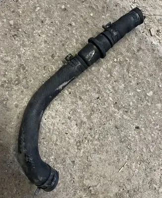 Opel Frontera A Engine coolant pipe/hose