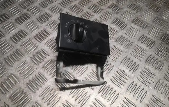 Mercedes-Benz Vito Viano W639 Light switch 6395450304 A6395450304