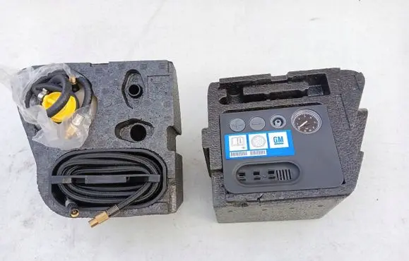 Opel Meriva B Voltmeter 13236659328912134