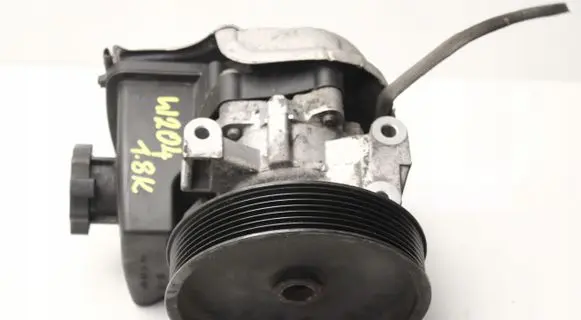 Mercedes-Benz C W204 Power steering pump A0034664101