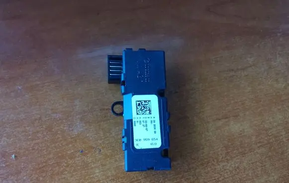 Volkswagen PASSAT B6 Steering angle sensor 3C0959654