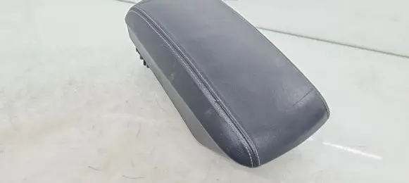 KIA Ceed Armrest 