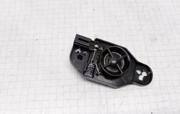 Nissan Almera N16 Front door high frequency speaker 28148AV710