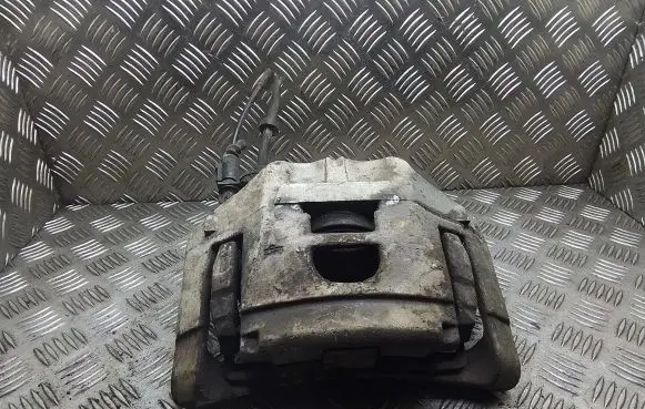 Audi A6 S6 C6 4F Front brake caliper