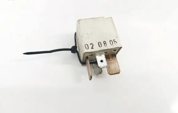 Audi A6 S6 C5 4B Other relay 8D0951253 8D0951253A