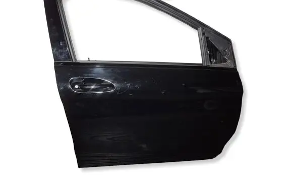 Mercedes-Benz B W246 W242 Front door A2467220210 19132D