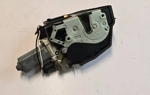 Front door lock