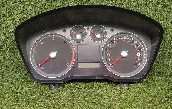 Ford Focus Speedometer (instrument cluster) 4M5T10849HN